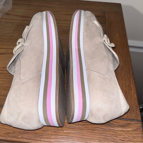 Women's Beige Loafers with Chain Detail - Picture 4 of 6